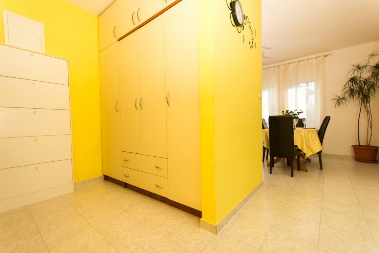 Apartman Ruza Διαμέρισμα Τρογκίρ Εξωτερικό φωτογραφία