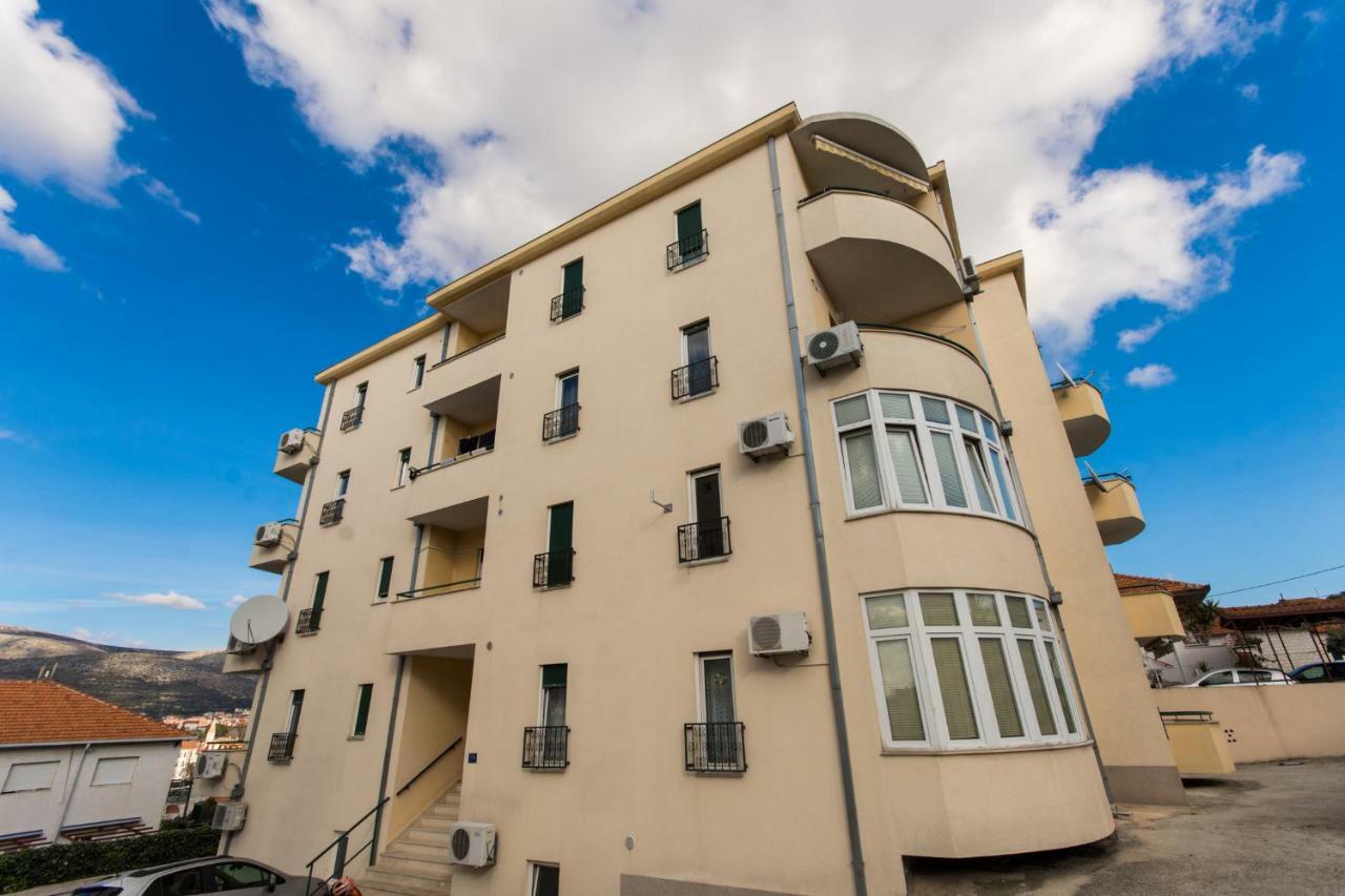 Apartman Ruza Διαμέρισμα Τρογκίρ Εξωτερικό φωτογραφία