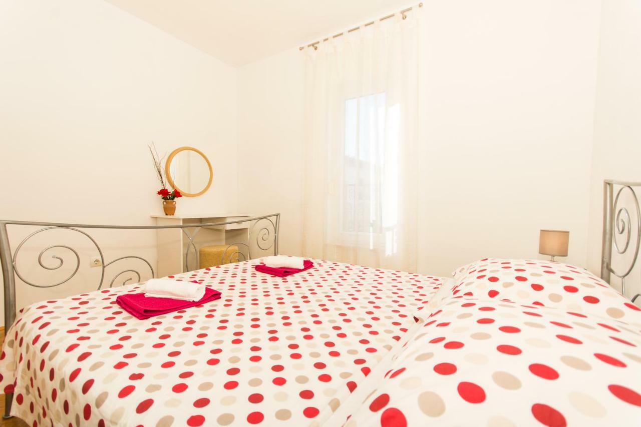 Apartman Ruza Διαμέρισμα Τρογκίρ Εξωτερικό φωτογραφία